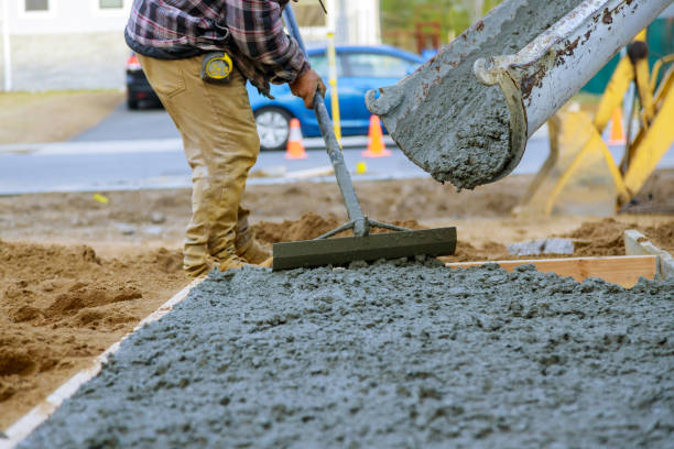 Best Affordable Concrete Contractor  in New London, TX