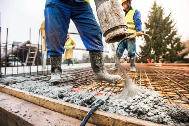 Best Best Concrete Contractor  in New London, TX